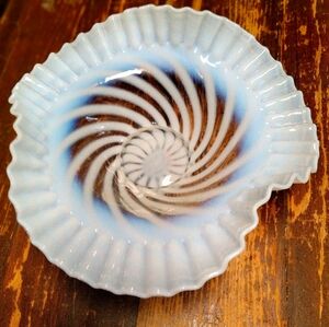 Fenton Crested Swirl Optic Glass White/blue Vintage 1940-41